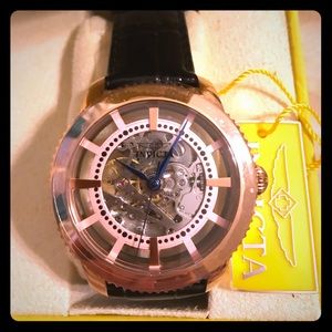 Invicta men’s watch, NWT, never worn!